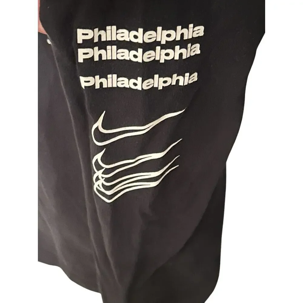 Philadelphia 76ers Sixers NBA Nike Long Sleeve T-Shirt The Nike Tee Men’s‎ Small